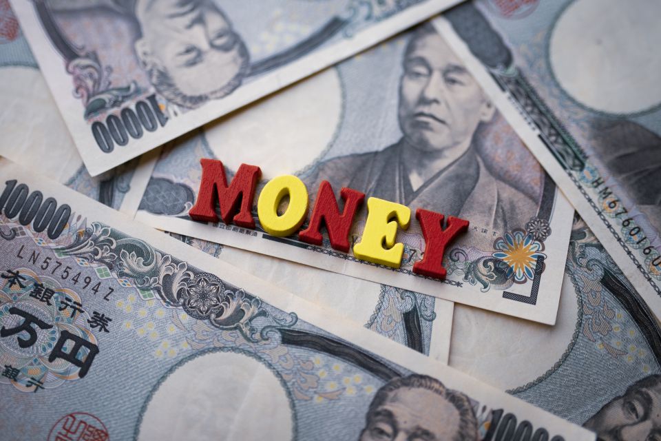 仮想通貨が切り拓く未来社会と知られざる確定申告の真実